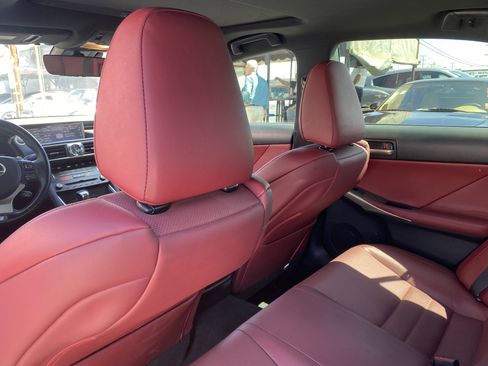 Used 2018 Lexus IS 300 F Sport image 20