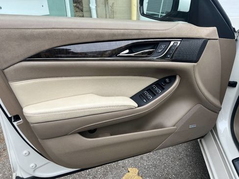 Used 2014 Cadillac CTS Luxury image 11