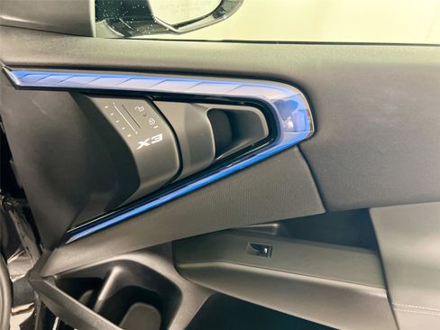 Used 2025 BMW X3 xDrive30i w/ M Sport Package image 29