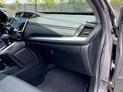 Used 2019 Honda CR-V LX image 19