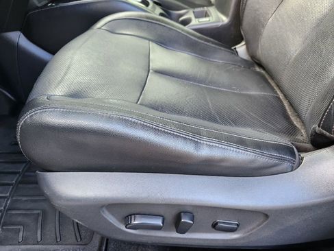 Used 2019 Nissan Rogue SL AWD/4WD image 29
