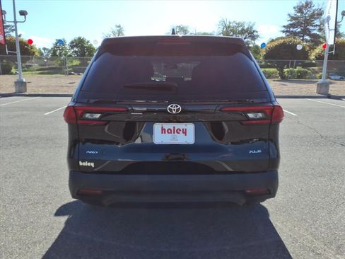 Certified 2025 Toyota Grand Highlander AWD image 6