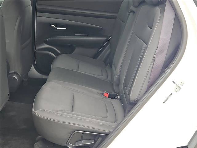Used 2025 Hyundai Tucson SEL FWD image 18