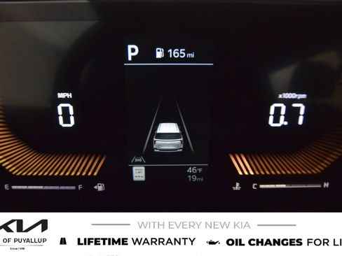 New 2026 Kia Carnival EX image 18