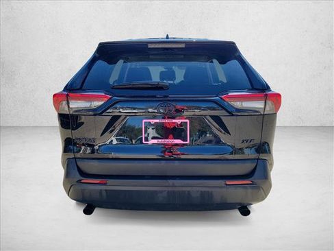 Used 2025 Toyota RAV4 XLE Premium image 6