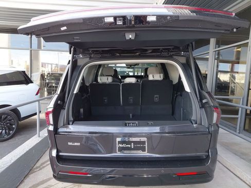 New 2026 Lincoln Navigator L Reserve image 63