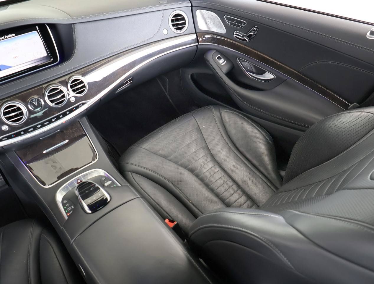 Used 2015 Mercedes-Benz S 550 Sedan image 18
