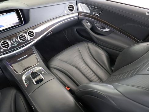 Used 2015 Mercedes-Benz S 550 Sedan image 18
