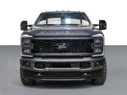 Used 2024 Ford F350 Lariat w/ Lariat Ultimate Package AWD/4WD image 3