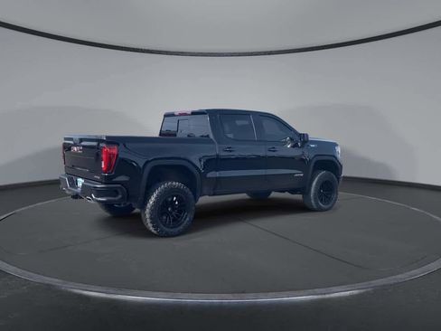 Used 2021 GMC Sierra 1500 AT4 w/ AT4 Preferred Package AWD/4WD image 8