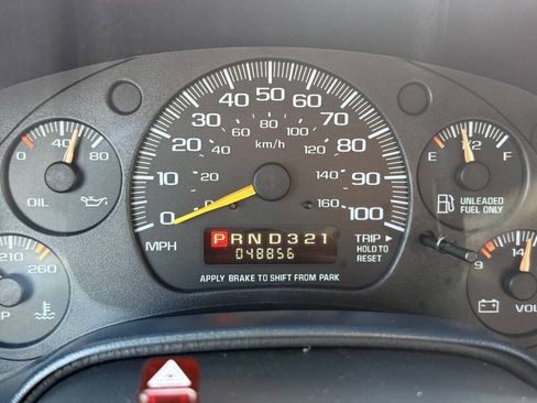 Used 2000 GMC Safari RWD image 20