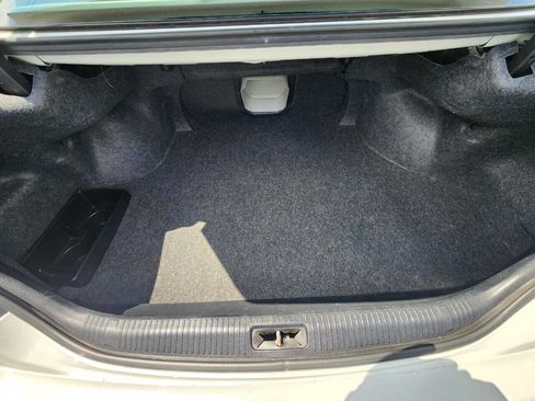 Used 2012 Toyota Avalon image 25