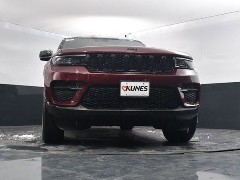 New 2025 Jeep Grand Cherokee Altitude w/ Trailer Tow Package image 48