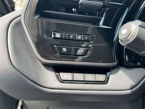 New 2026 Lexus TX 500h AWD image 22