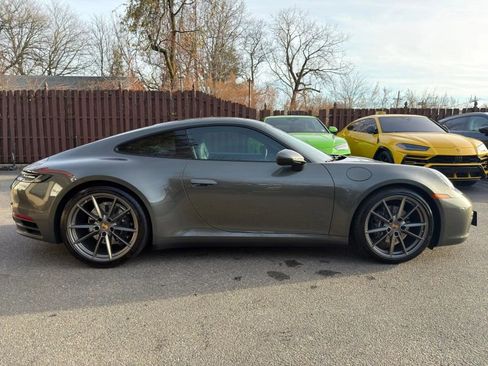 Used 2024 Porsche 911 Carrera image 9