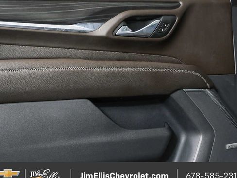 Certified 2021 GMC Yukon Denali w/ Denali Ultimate Package AWD/4WD image 6