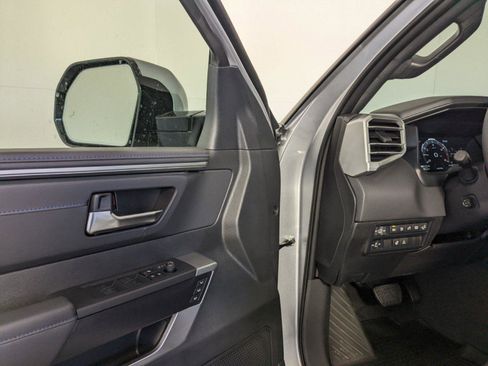 New 2025 Toyota Tundra Platinum image 11