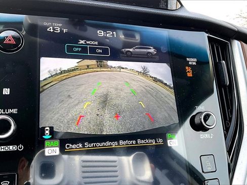 Used 2022 Subaru Outback Touring w/ Popular Package #2 image 18