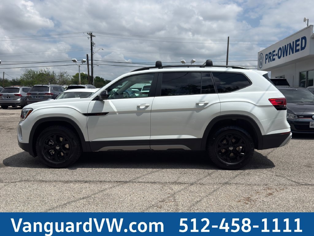 New 2026 Volkswagen Atlas Peak Edition AWD/4WD image 8