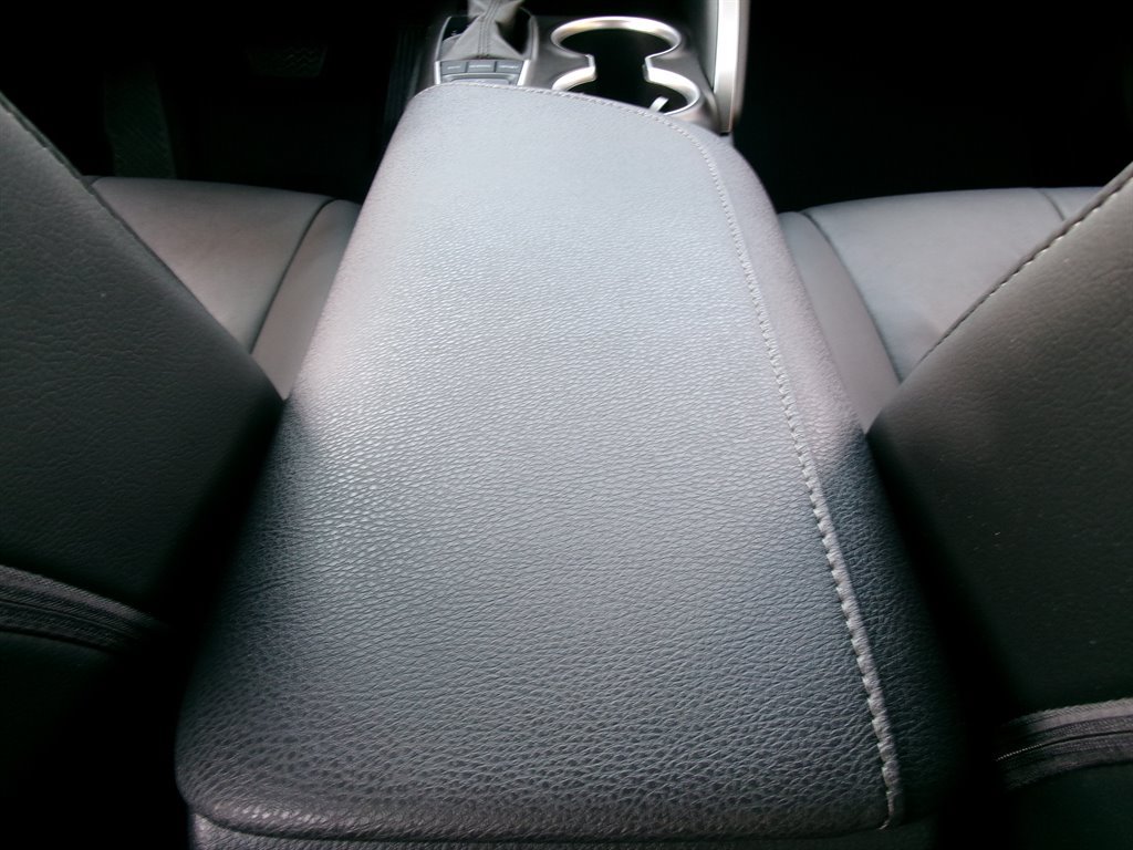Used 2024 Toyota Camry XLE FWD image 14