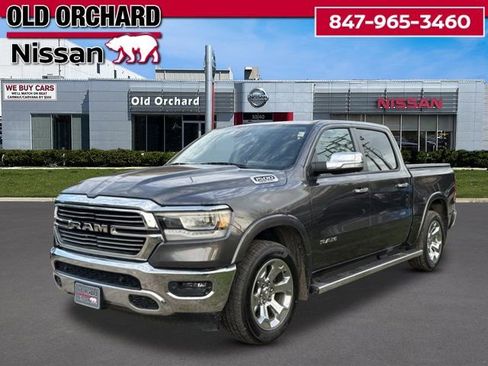 Used 2019 RAM 1500 Laramie AWD/4WD image 1