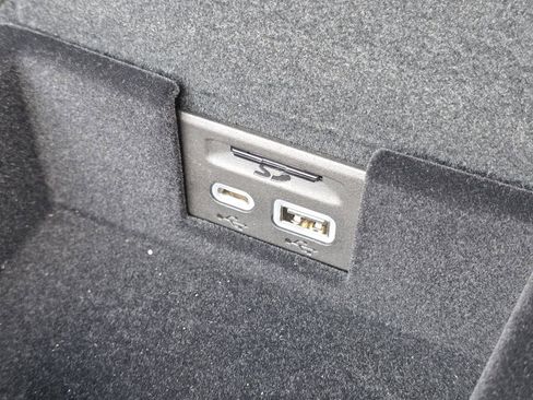 New 2025 Cadillac XT6 Premium Luxury image 26