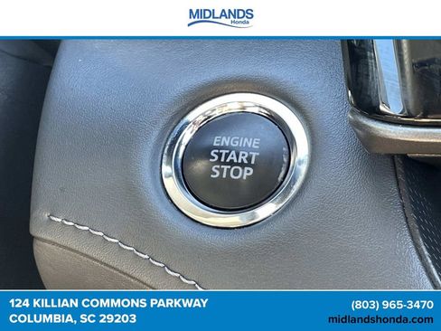 Used 2023 Toyota Highlander L FWD image 25