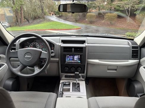 Used 2008 Jeep Liberty Sport w/ Popular Equipment Group image 13