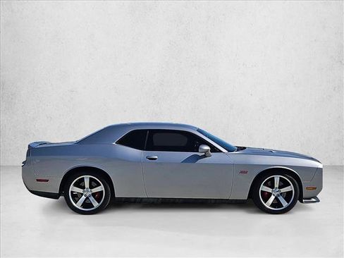 Used 2013 Dodge Challenger SRT8 w/ Harman Kardon Audio Group image 4