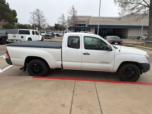 Used 2015 Toyota Tacoma 2WD Access Cab image 7