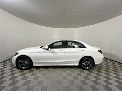 Used 2020 Mercedes-Benz C 300 4MATIC Sedan image 4