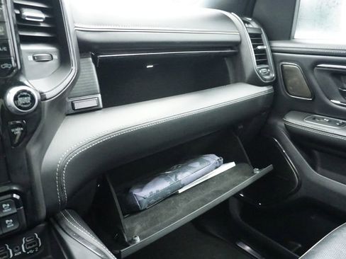 Used 2022 RAM 1500 Limited image 33