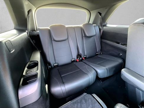 Certified 2025 Mercedes-Benz GLS 450 4MATIC image 30