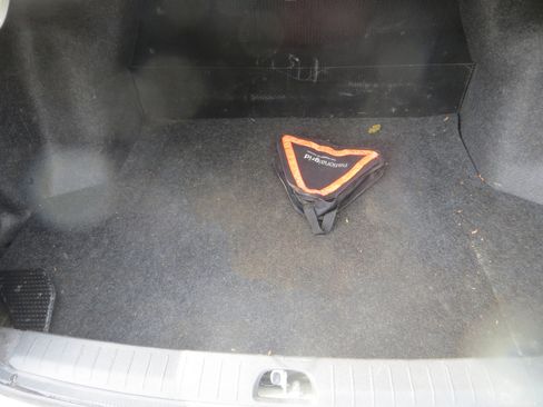 Used 2008 Suzuki SX4 Sport image 8