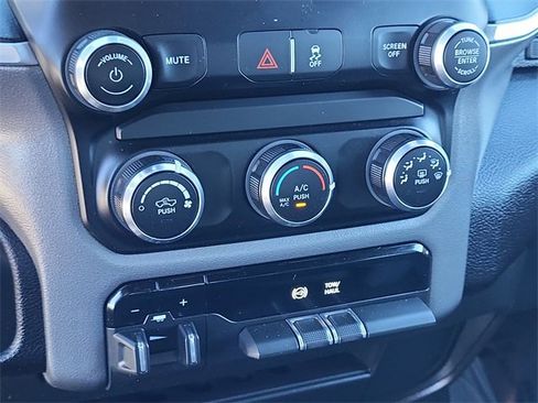 Certified 2024 RAM 2500 Big Horn image 17