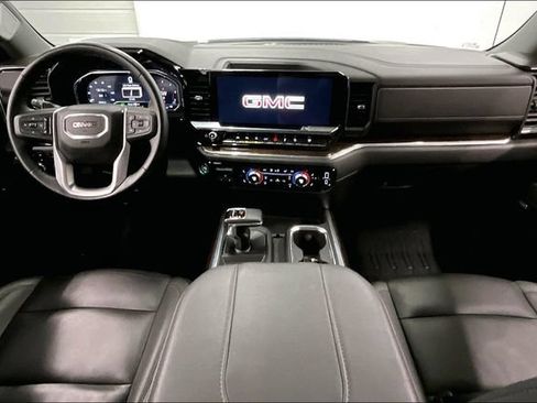 Used 2024 GMC Sierra 1500 Elevation w/ Elevation Premium Package AWD/4WD image 18
