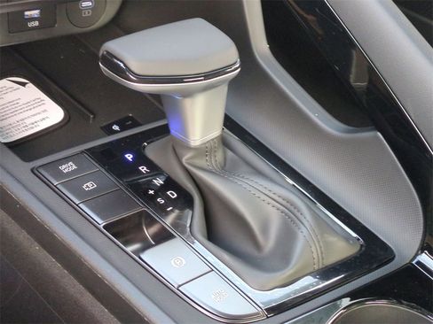 New 2026 Hyundai Elantra SEL Sport image 17