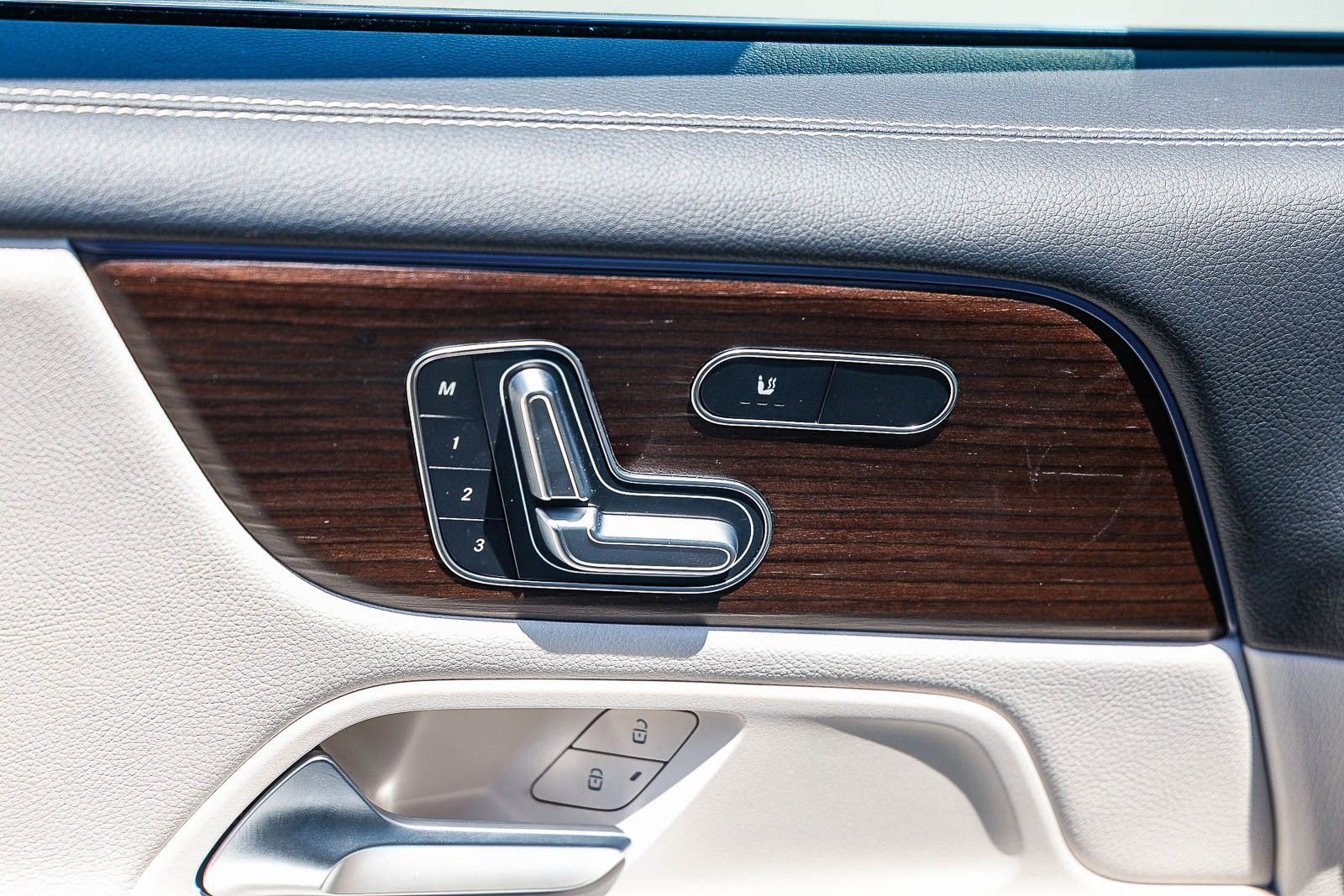 Certified 2026 Mercedes-Benz GLB 250 image 23