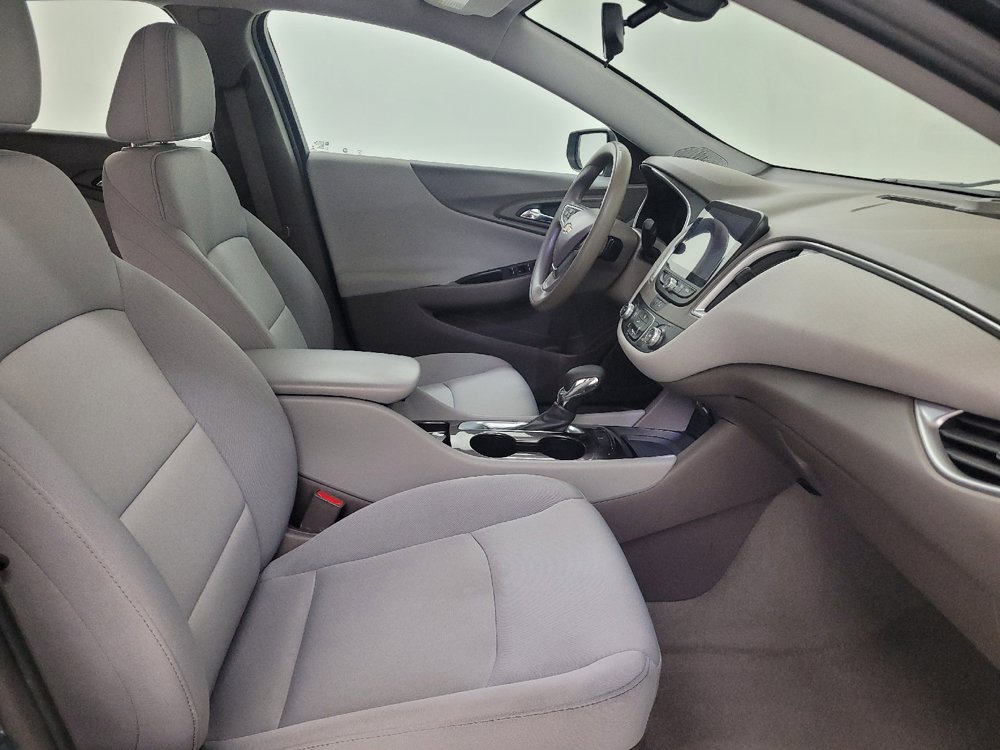 Used 2021 Chevrolet Malibu LS FWD image 21