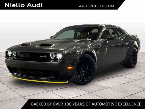 Used 2023 Dodge Challenger SRT Hellcat image 1
