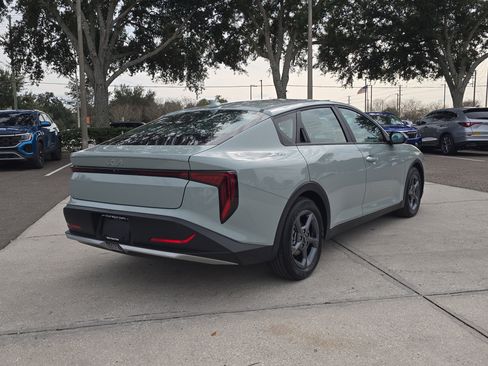 Certified 2025 Kia K4 LXS image 8