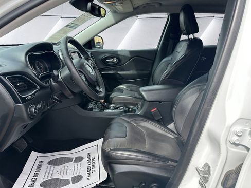 Used 2023 Jeep Cherokee Altitude Lux image 7