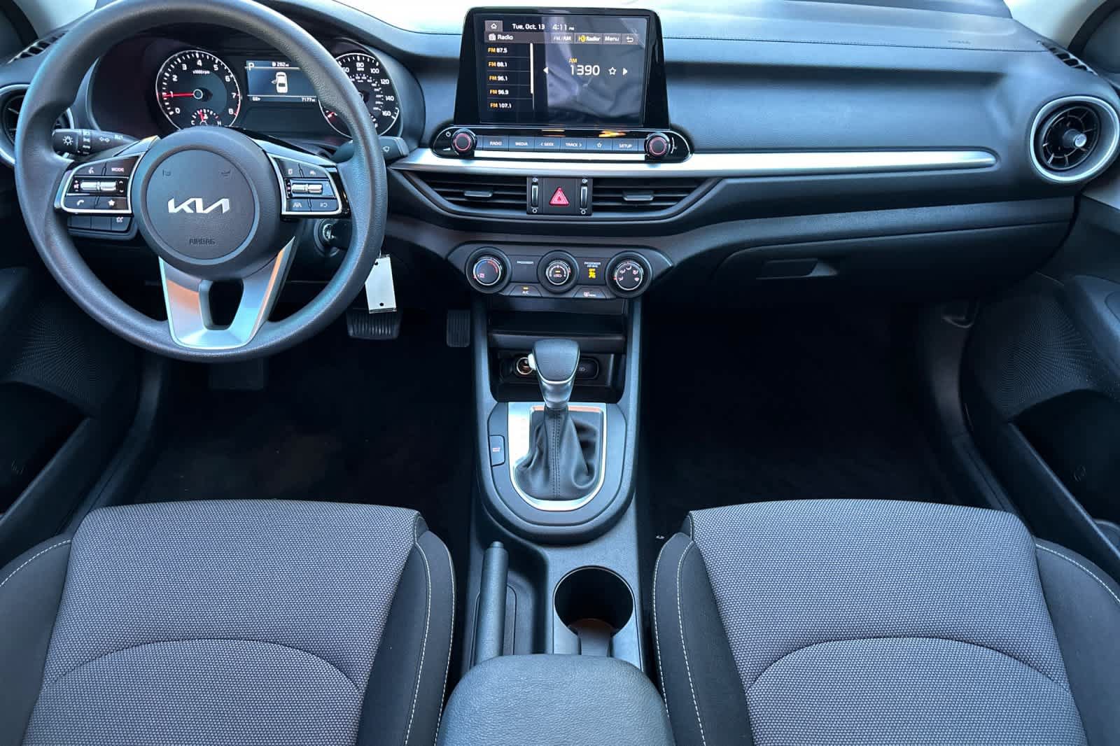 Used 2024 Kia Forte LX FWD image 3