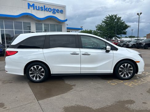 Used 2022 Honda Odyssey EX-L image 4