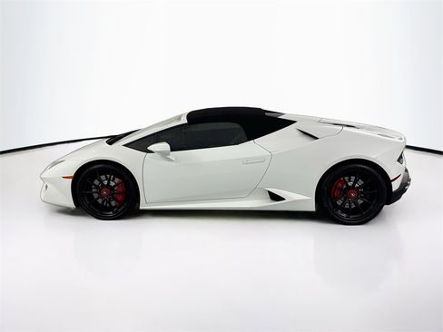 Used 2019 Lamborghini Huracan LP 580-2 image 39