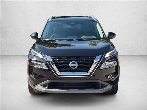 Used 2023 Nissan Rogue SV w/ SV Premium Package AWD/4WD image 2