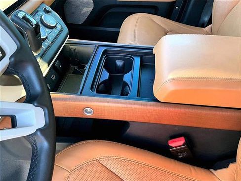 Used 2023 Land Rover Defender 130 First Edition image 15