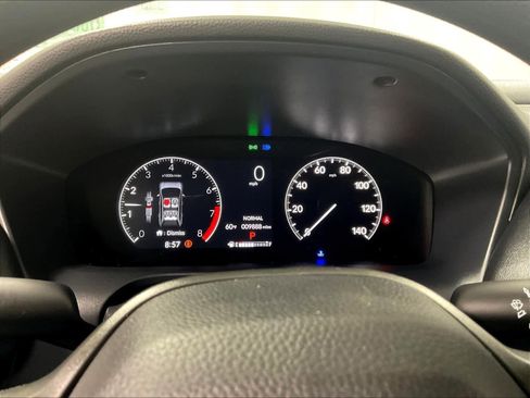 Used 2025 Honda HR-V LX image 24