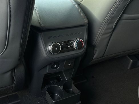 New 2026 Ford Explorer Active w/ Active Comfort Package image 19
