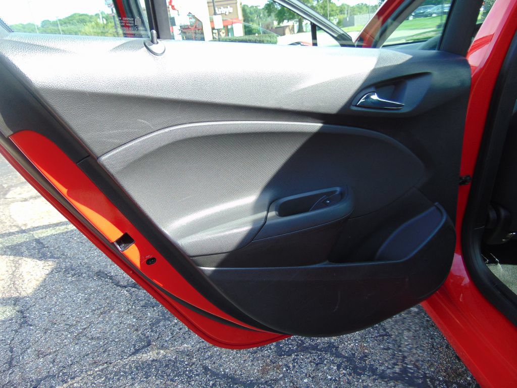 Used 2016 Chevrolet Cruze LS FWD image 23